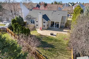 2132 Colonial St, Aurora, IL 60503 - Photo 24