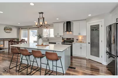 13760 W Sandstone Drive, Homer Glen, IL 60491 - Photo 2