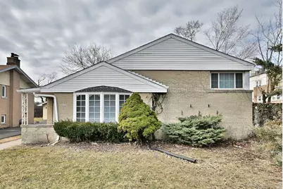 [Address not provided], Lincolnwood, IL 60712 - Photo 2