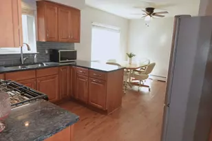 10332 Elizabeth St, Westchester, IL 60154 - Photo 6