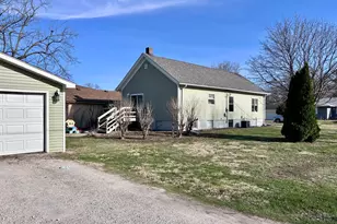 901 24th St, Lasalle, IL 61301 - Photo 12