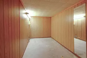 5251 Greenleaf St, Skokie, IL 60077 - Photo 24