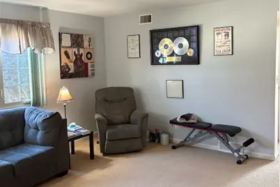 930 17th Street #14, Moline, IL 61265 - Photo 6