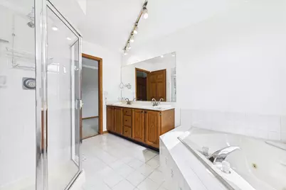 1056 Mattande Lane, Naperville, IL 60540 - Photo 16