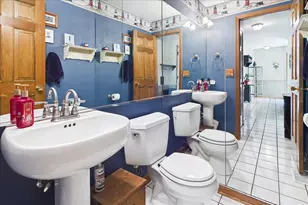 1056 Mattande Ln, Naperville, IL 60540 - Photo 10