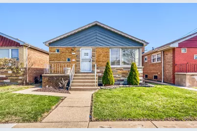8641 S Jeffery Boulevard, Chicago, IL 60617 - Photo 1