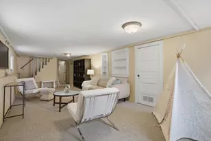 2815 W Fitch Ave, Chicago, IL 60645 - Photo 20