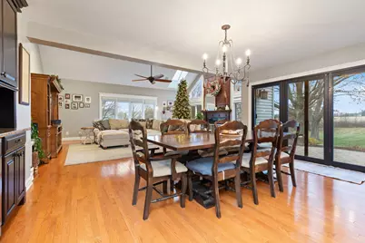 6N680 Somerset Drive, Saint Charles, IL 60175 - Photo 16