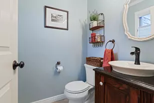 6N680 Somerset Dr, Saint Charles, IL 60175 - Photo 12