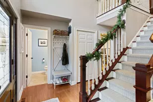 6N680 Somerset Dr, Saint Charles, IL 60175 - Photo 8