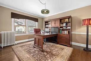 652 S Fairview Ave, Elmhurst, IL 60126 - Photo 16