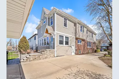 652 S Fairview Avenue, Elmhurst, IL 60126 - Photo 32