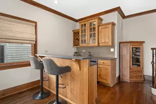 652 S Fairview Ave, Elmhurst, IL 60126 - Photo 14