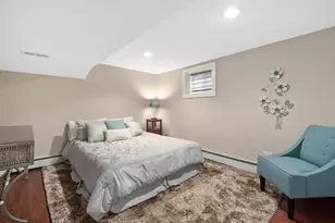 652 S Fairview Ave, Elmhurst, IL 60126 - Photo 26