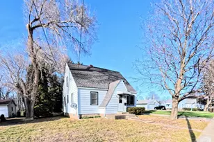 206 E Fourth St, Streator, IL 61364 - Photo 2