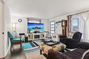 4552 W 89th St, Hometown, IL 60456 - Photo 4