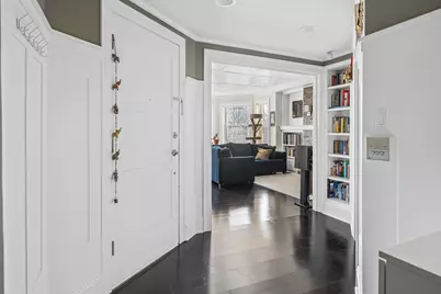 2176 W Giddings Street #3W, Chicago, IL 60625 - Photo 6