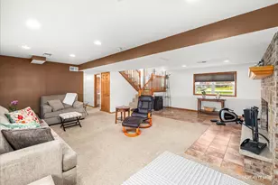 1075 S Illinois St, Coal City, IL 60416 - Photo 18