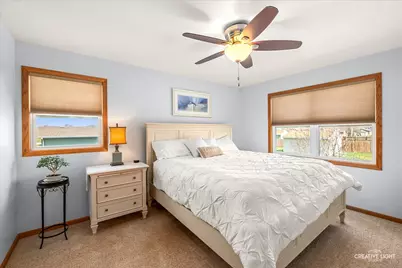 1075 S Illinois Street, Coal City, IL 60416 - Photo 10