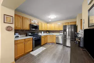 1989 Waverly Way, Montgomery, IL 60538 - Photo 8