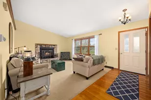 2S456 Cedar Ct, Elburn, IL 60119 - Photo 6
