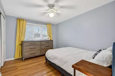 10845 Claridge Avenue, Westchester, IL 60154 - Photo 22