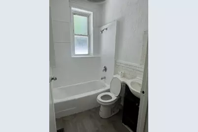 4445 W Maypole Avenue, Chicago, IL 60624 - Photo 12