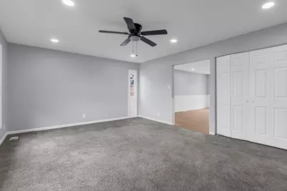 1295 Foxcroft Drive, Aurora, IL 60506 - Photo 6