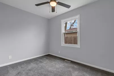 1295 Foxcroft Drive, Aurora, IL 60506 - Photo 22