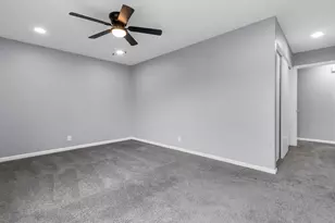 1295 Foxcroft Dr, Aurora, IL 60506 - Photo 28