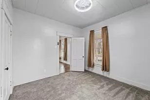 232 W William St, Bement, IL 61813 - Photo 16