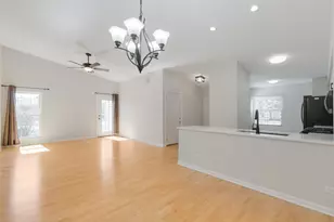 314 Whitewood Dr, Streamwood, IL 60107 - Photo 12