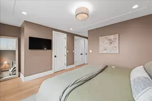 825 W Buckingham Pl, Chicago, IL 60657 - Photo 14