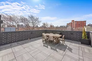 825 W Buckingham Pl, Chicago, IL 60657 - Photo 26
