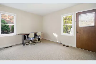 1700 Marguerite Street, Park Ridge, IL 60068 - Photo 20