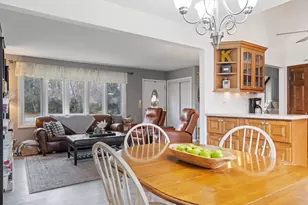 1N264 Darling St, Carol Stream, IL 60188 - Photo 12