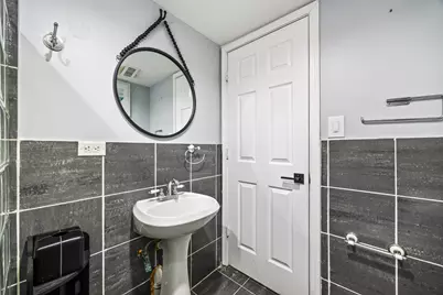 608 Morris Avenue, Bellwood, IL 60104 - Photo 22