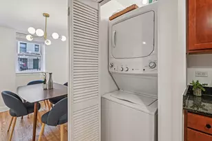 945 W Gordon Terrace, Chicago, IL 60613 - Photo 14