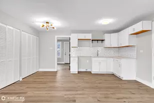 338 Indianwood Dr, Park Forest, IL 60466 - Photo 6