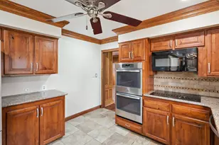 3720 44th St, Rock Island, IL 61201 - Photo 6