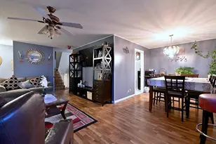 1506 Liberty Dr, Glendale Heights, IL 60139 - Photo 6