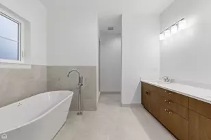 2832 W Wilcox St, Chicago, IL 60612 - Photo 22