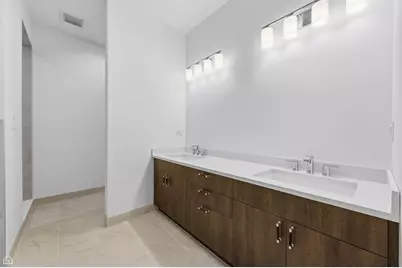 2832 W Wilcox Street, Chicago, IL 60612 - Photo 24