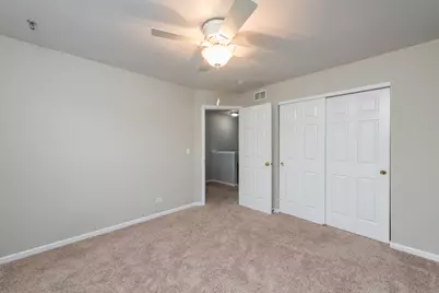 2879 Falling Waters Drive #2879, Lindenhurst, IL 60046 - Photo 20