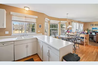 1622 Durham Court, Crystal Lake, IL 60014 - Photo 8