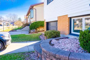 15414 Las Flores Ln, Oak Forest, IL 60452 - Photo 8