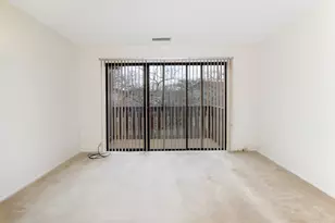 [Address not provided], Wheeling, IL 60090 - Photo 4