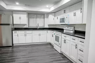 15915 Cottage Grove Ave, South Holland, IL 60473 - Photo 6