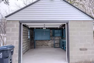 15915 Cottage Grove Ave, South Holland, IL 60473 - Photo 30