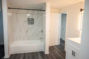 15915 Cottage Grove Ave, South Holland, IL 60473 - Photo 16